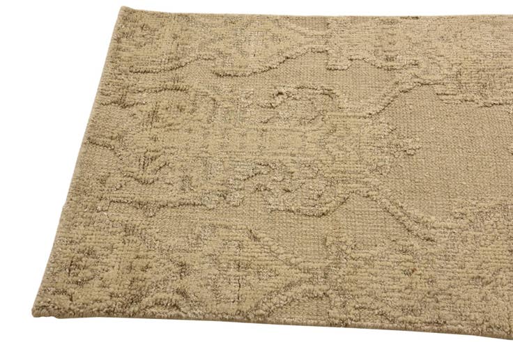 Detail image of 2' 9 x 8' 8 Hand Knotted Luna Runner Rug
