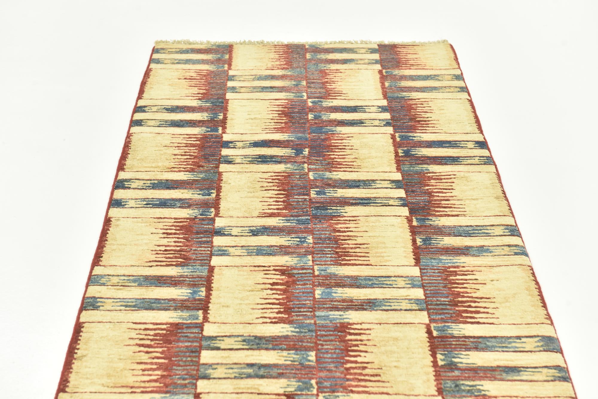 2' 9 x 9' 6 Hand Knotted Modern Ziegler Runner Rug