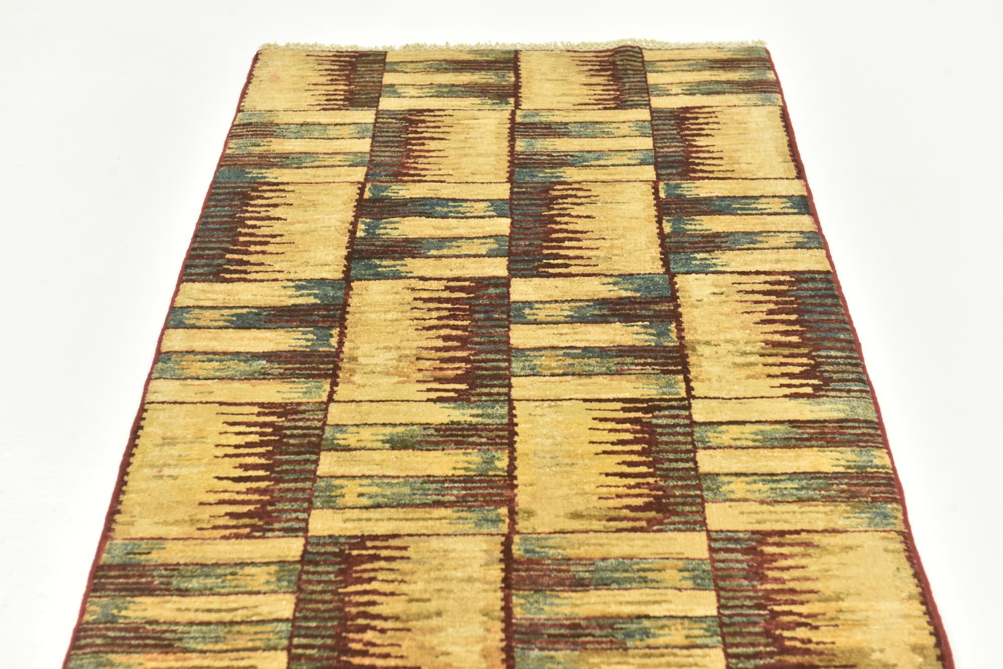 2' 8 x 9' 6 Hand Knotted Modern Ziegler Runner Rug