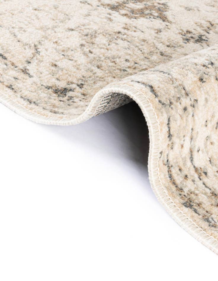 Detail image of 2' x 6' Mojave Runner Rug