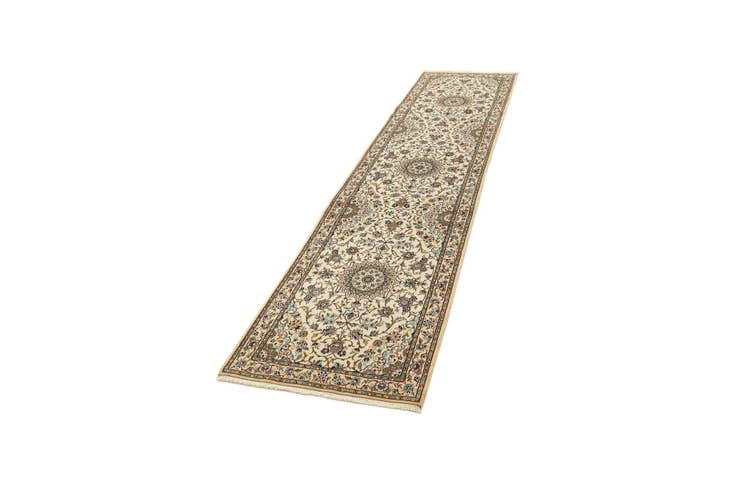 Detail image of 2' 5 x 10' 7 Nain Runner Rug