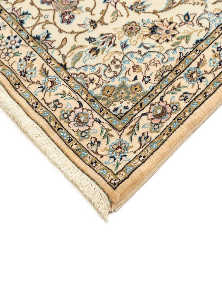 Detail image of 2' 5 x 10' 7 Nain Runner Rug
