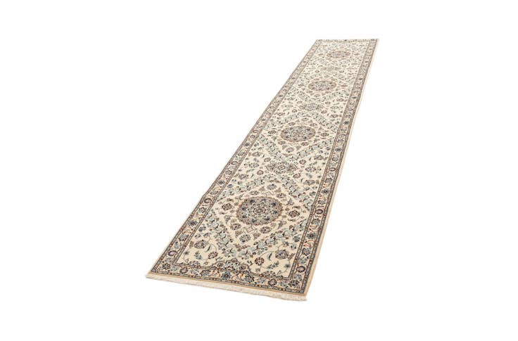 Detail image of 2' 9 x 13' 11 Nain Runner Rug