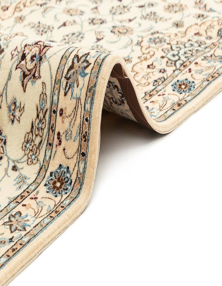 Detail image of 2' 9 x 12' 10 Nain Runner Rug