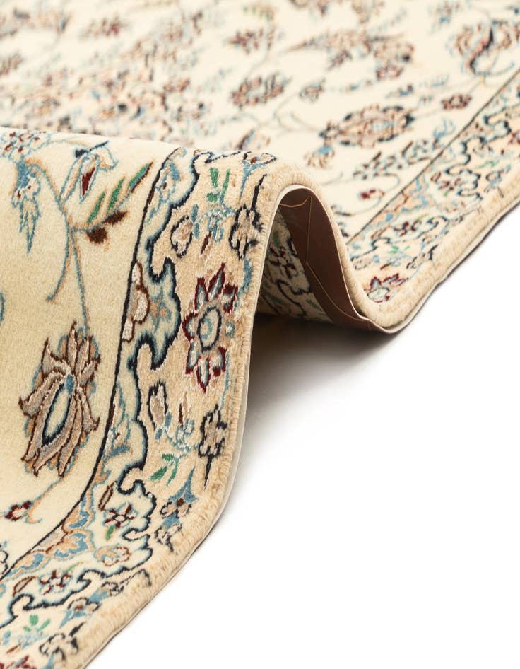 Detail image of 3' 1 x 19' 5 Nain Runner Rug