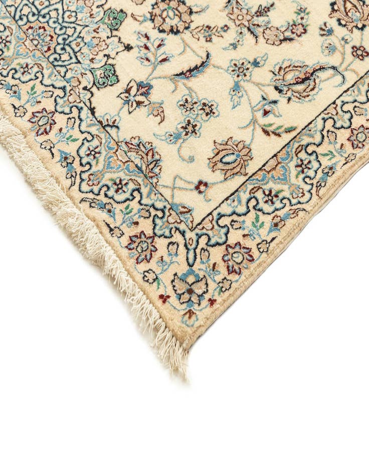 Detail image of 3' 1 x 19' 5 Nain Runner Rug