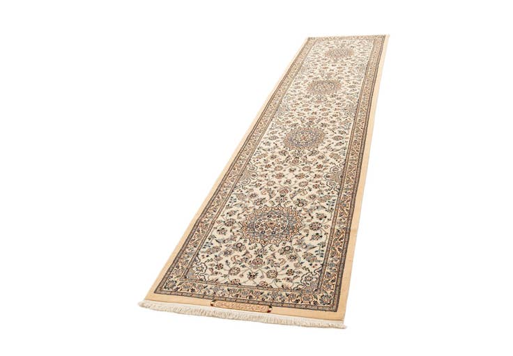 Detail image of 2' 11 x 12' 11 Nain Runner Rug