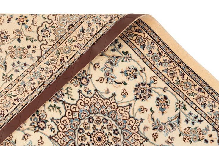 Detail image of 2' 11 x 12' 11 Nain Runner Rug