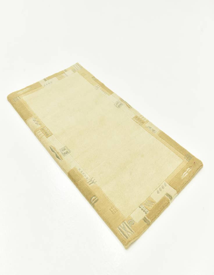 Detail image of 2' 6 x 4' 7 Hand Knotted Nepal Wool Runner Rug