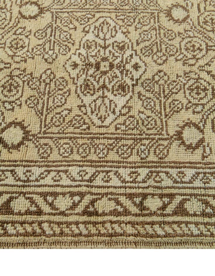 Detail image of 2' 10 x 9' 8  Hand Knotted Oushak Wool Runner Rug