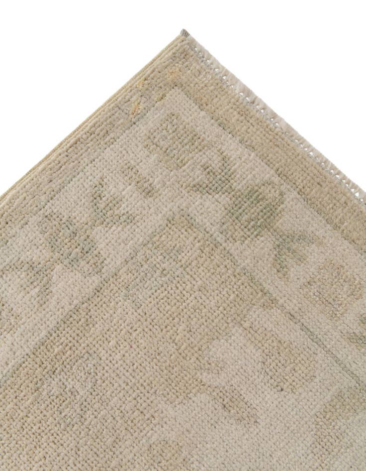 Detail image of 2' 8 x 10' Hand Knotted Oushak Wool Runner Rug