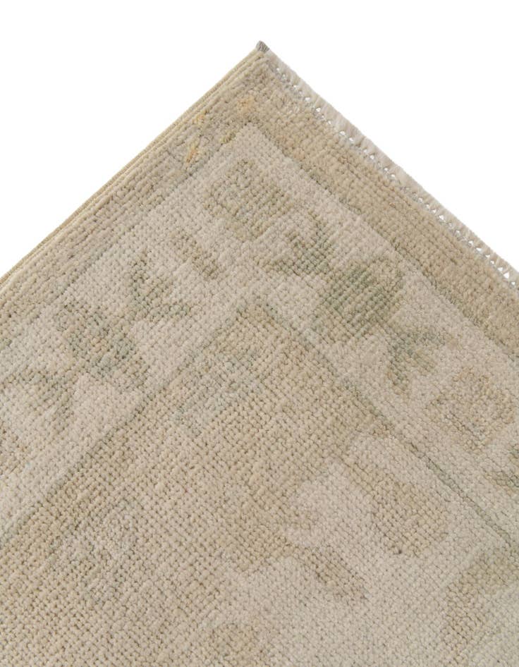 Detail image of 2' 8 x 10' Hand Knotted Oushak Wool Runner Rug