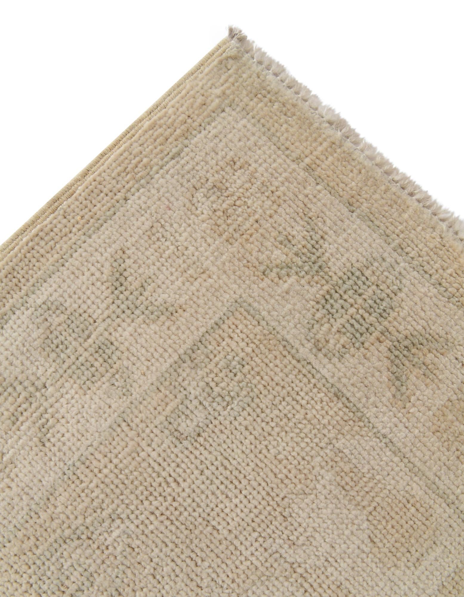 2' 9 x 10' Hand Knotted Oushak Wool Runner Rug