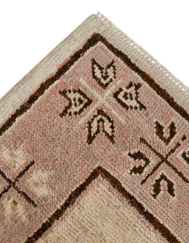 Detail image of 2' 9 x 9' 2  Hand Knotted Oushak Wool Runner Rug
