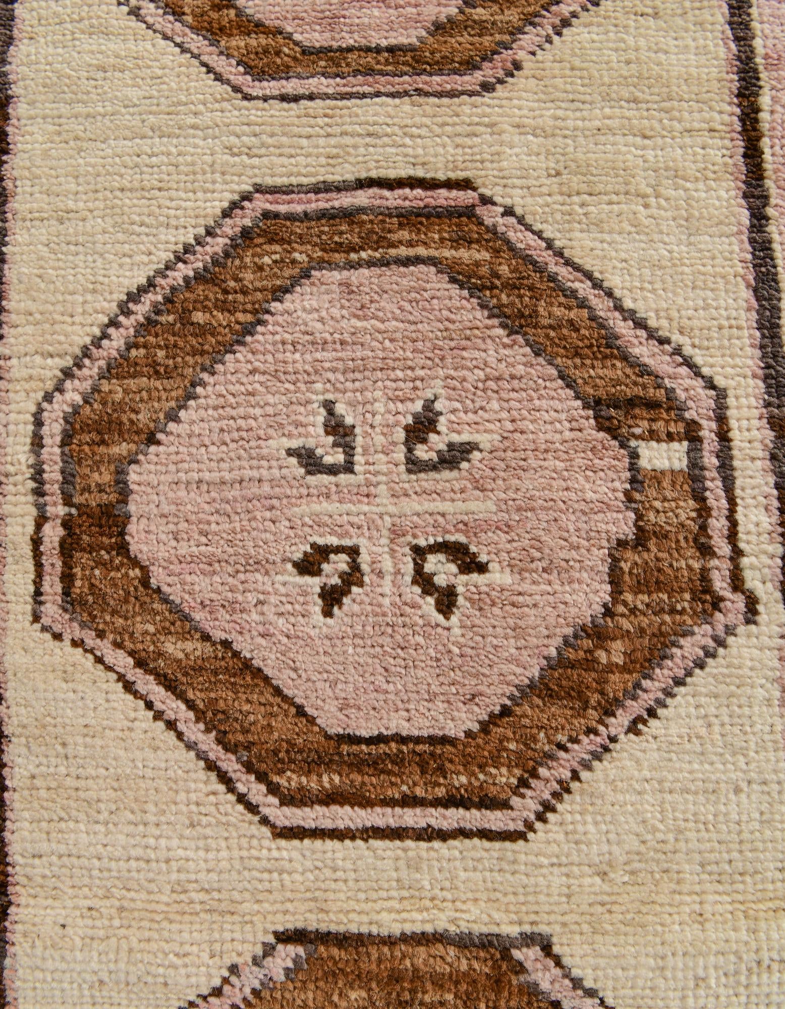 2' 9 x 9' 2 Hand Knotted Oushak Wool Runner Rug