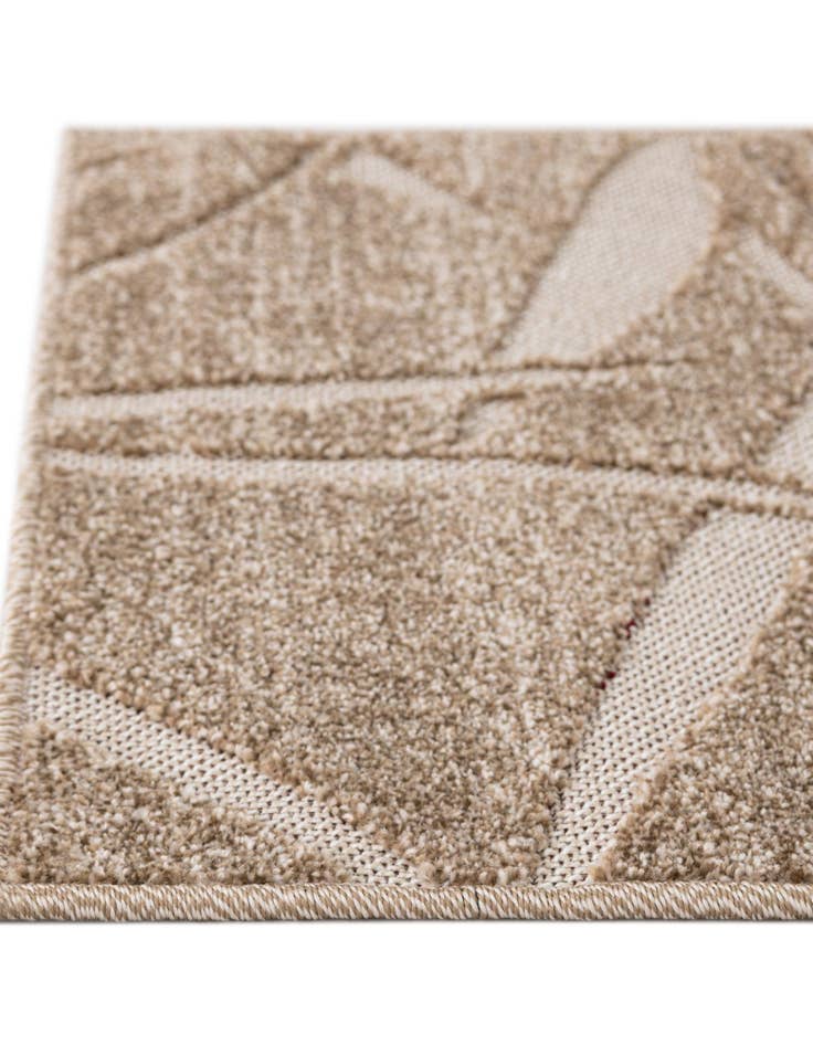 Detail image of 2' x 6'  Washable Botanical Indoor / Outdoor Runner Rug