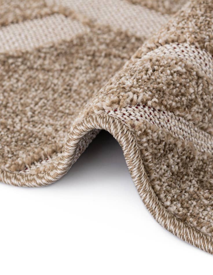 Detail image of 2' x 6'  Washable Botanical Indoor / Outdoor Runner Rug