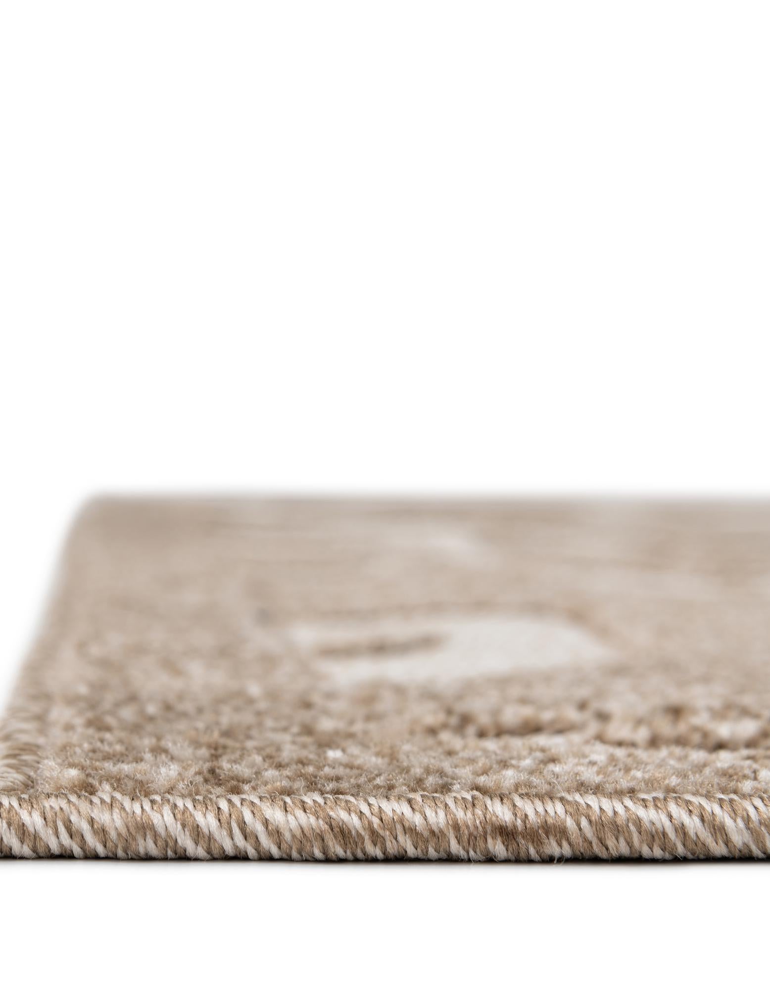 2' x 6' Easy-Clean Botanical Indoor / Outdoor Runner Rug
