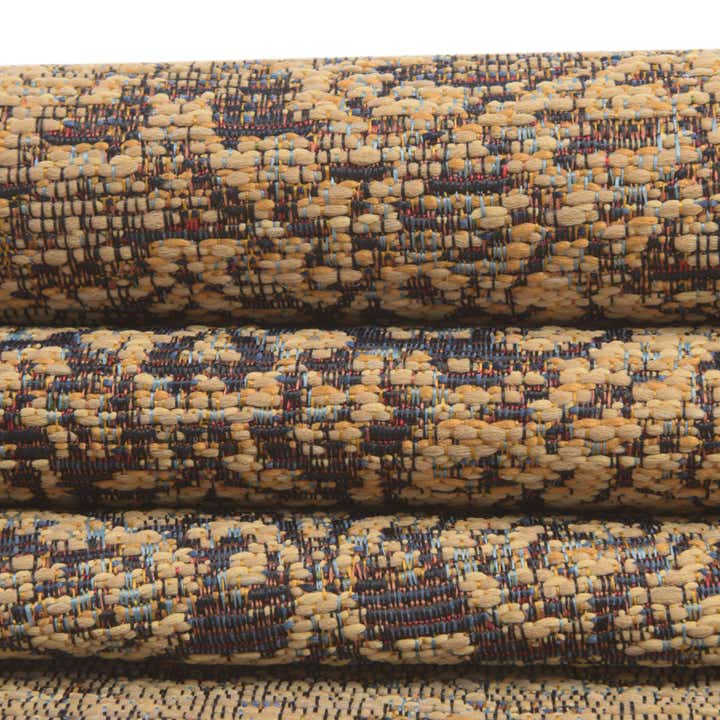 2' 7 x 5' 3 Easy-Clean Botanical Indoor / Outdoor Runner Rug