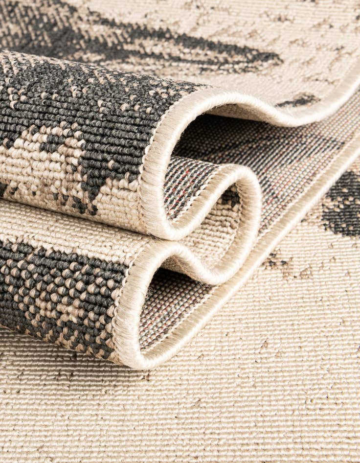 Detail image of 2' x 5'  Washable Coastal Indoor / Outdoor Runner Rug