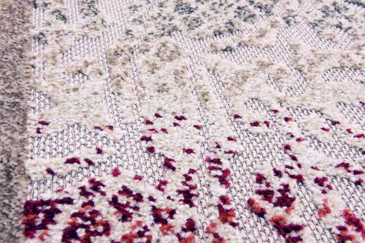 Detail image of 2' x 6' Easy-Clean Modern Indoor / Outdoor Runner Rug