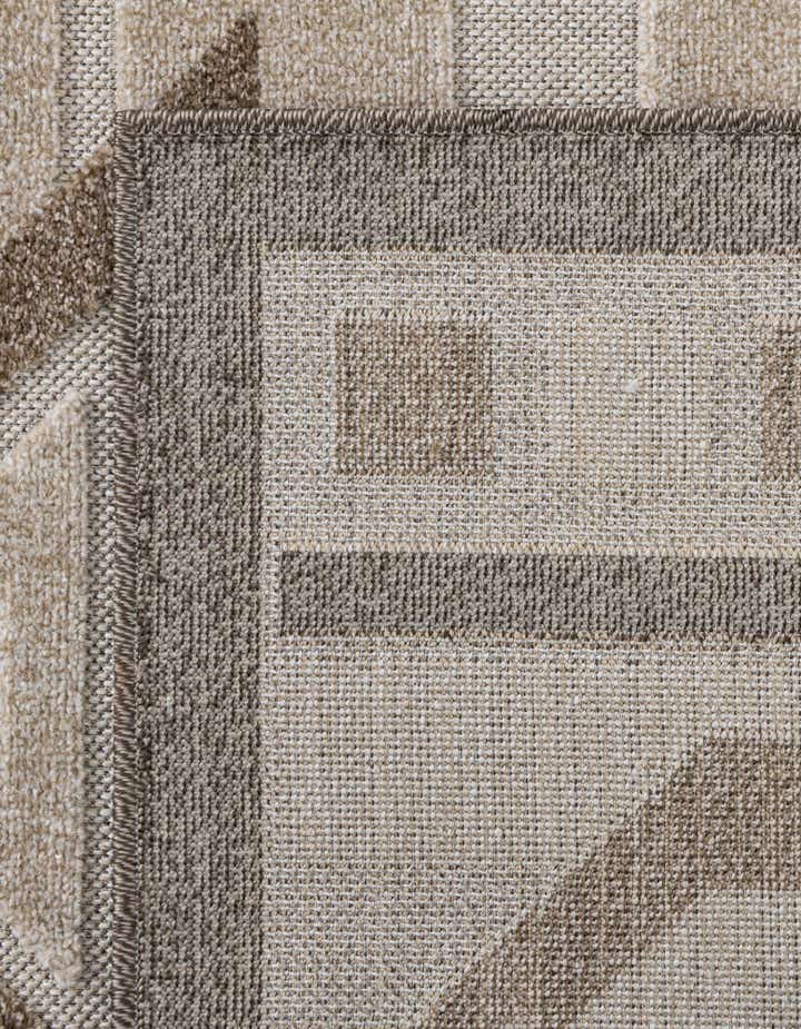 2' x 6' Easy-Clean Modern Indoor / Outdoor Runner Rug