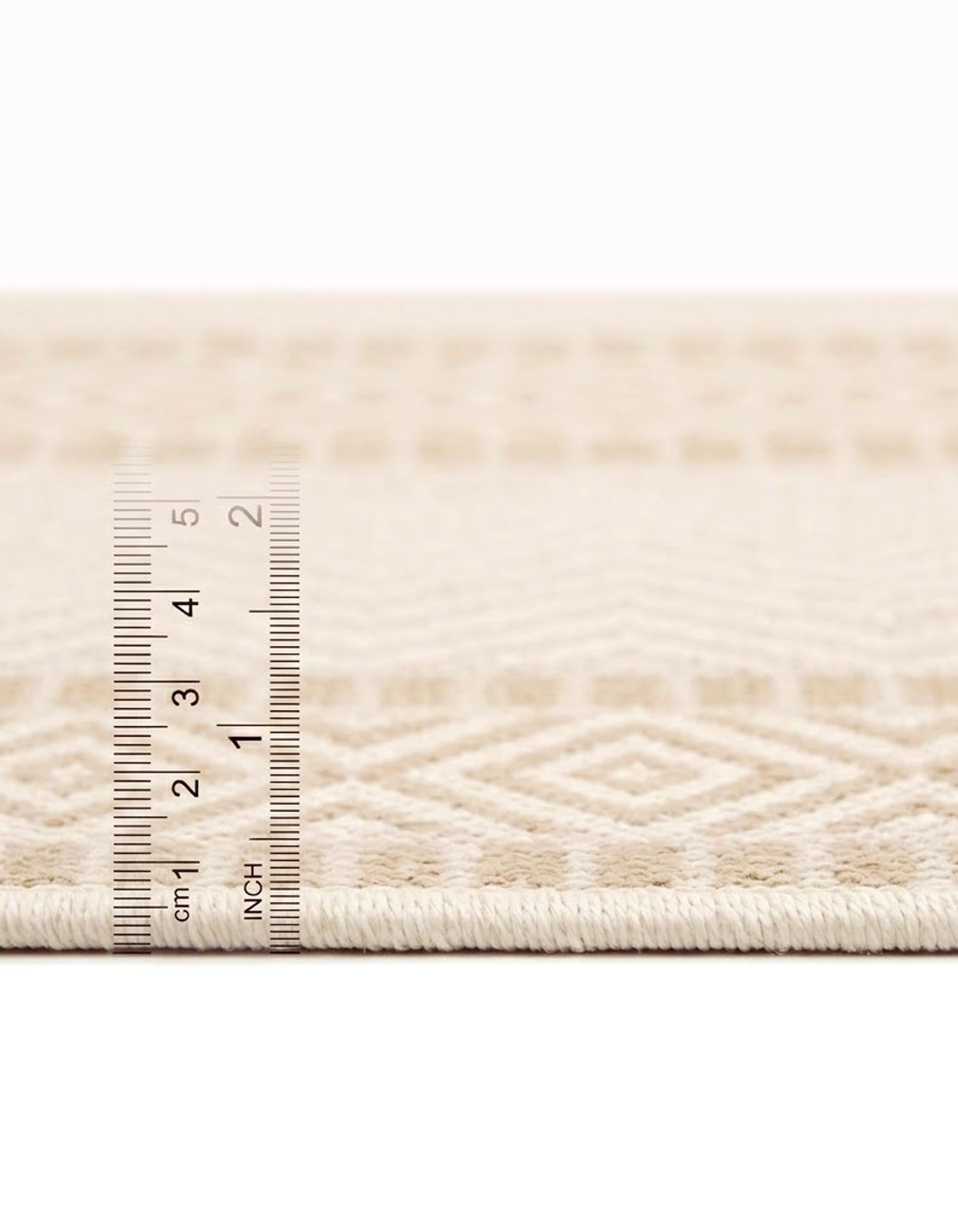 4' x 82' Easy-Clean Indoor / Outdoor Runner Rug