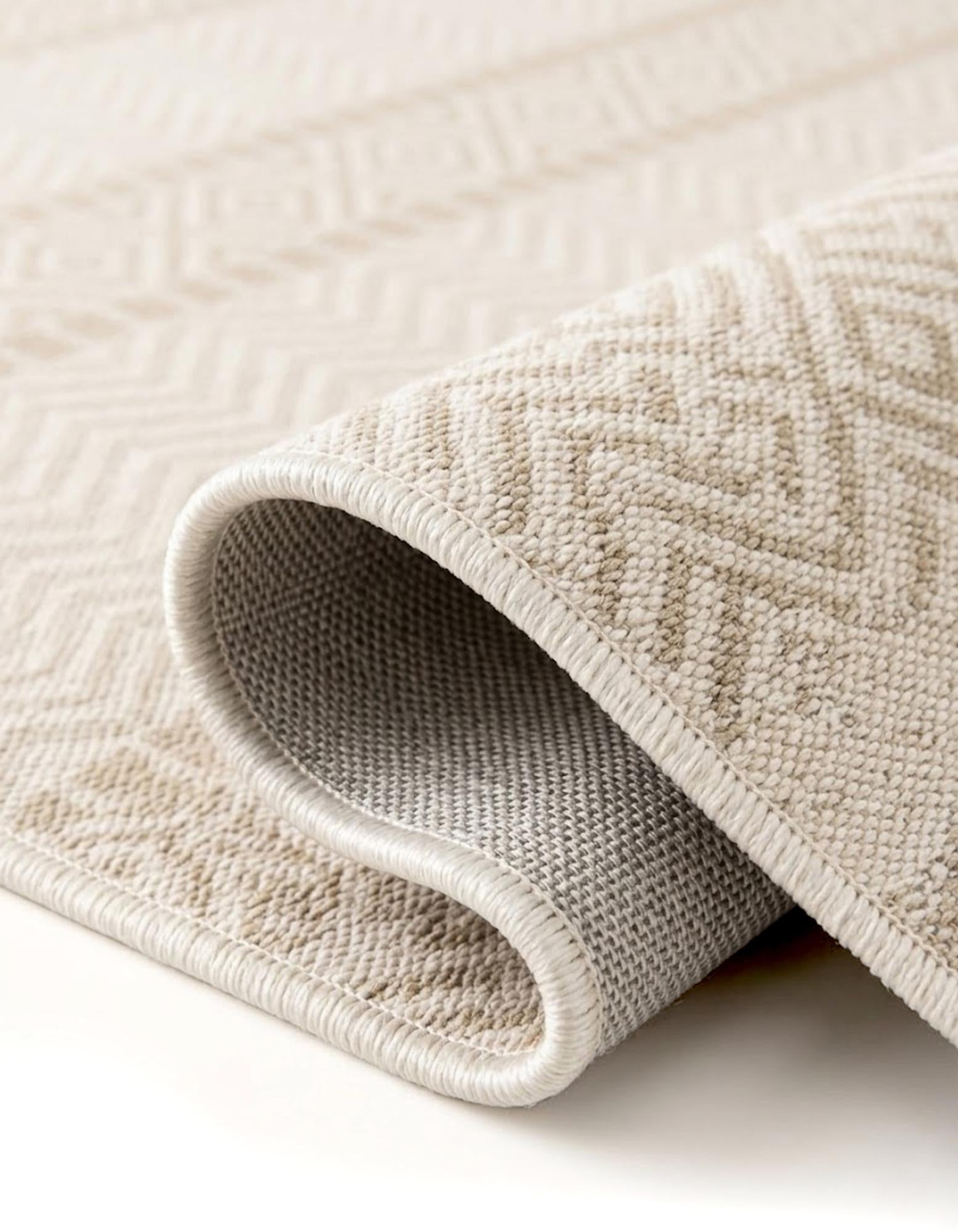 4' x 82' Easy-Clean Indoor / Outdoor Runner Rug
