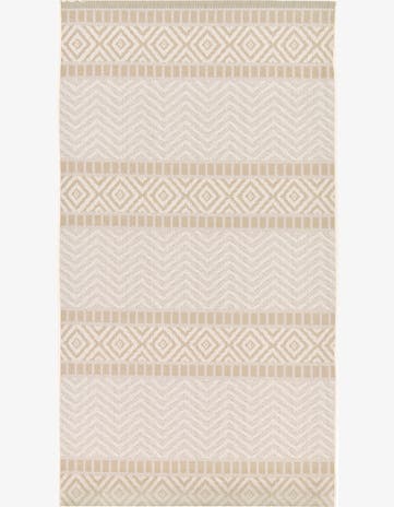 4' x 82' Easy-Clean Indoor / Outdoor Runner Rug