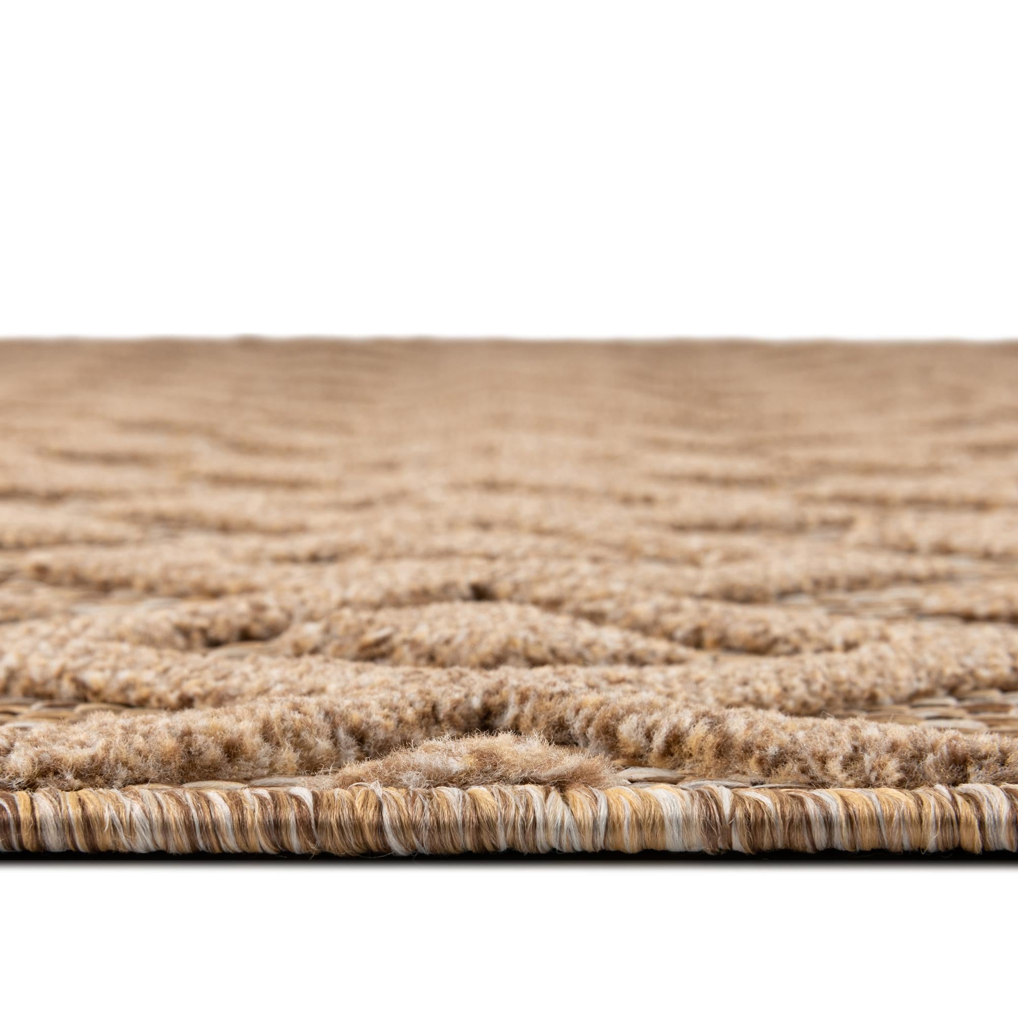 2' x 8' Easy-Clean Trellis Textured Indoor / Outdoor Runner Rug