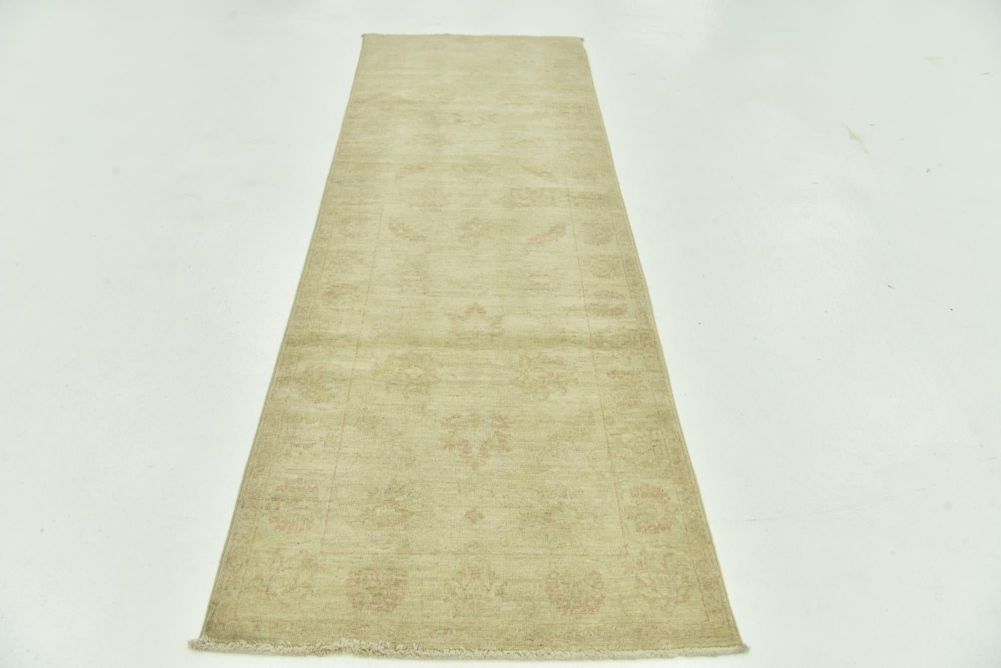 2' 7 x 8' Hand Knotted Peshawar Ziegler Runner Rug
