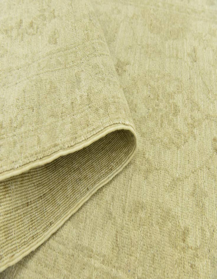 Detail image of 2' 5 x 8'  Hand Knotted Peshawar Ziegler Runner Rug