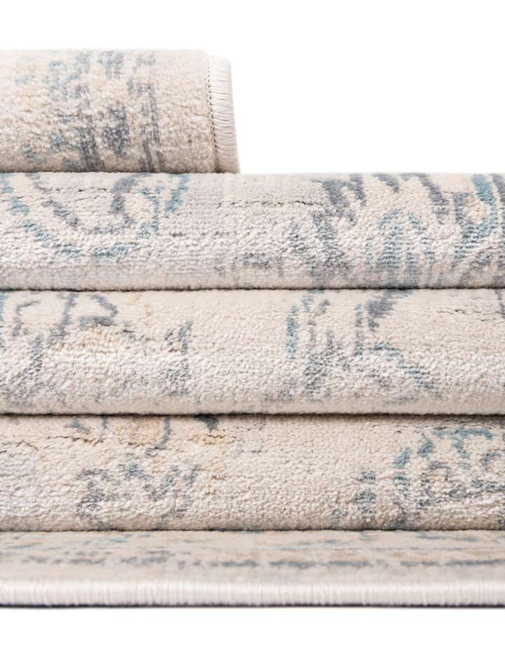 2' 7 x 6' Restoration Runner Rug