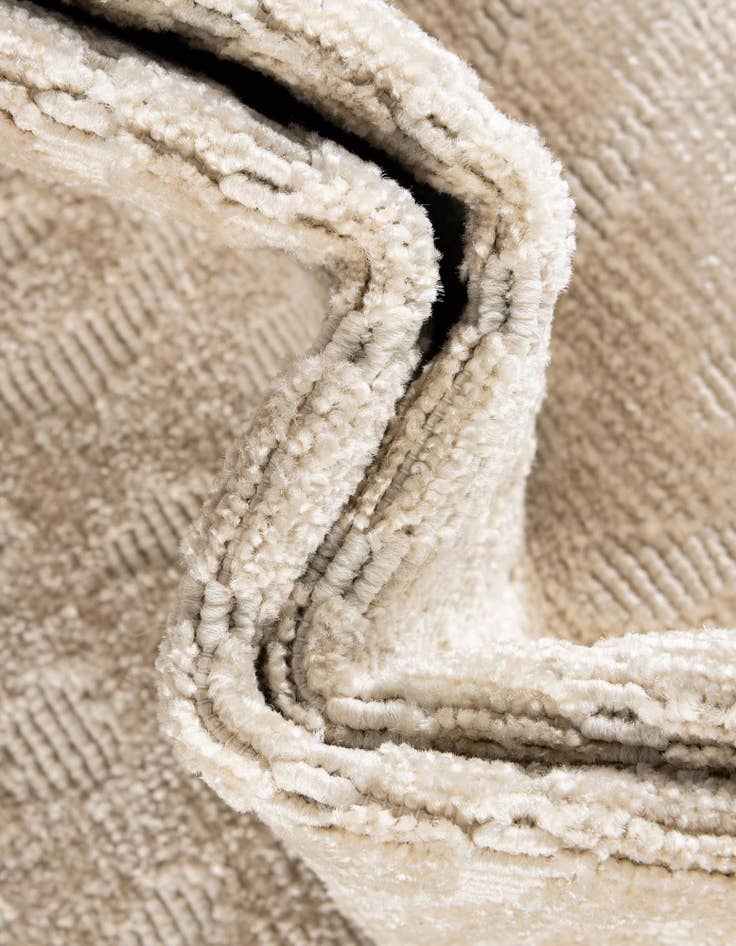 Detail image of 2' x 8'  Washable Sabrina Soto Ella Indoor / Outdoor Runner Rug