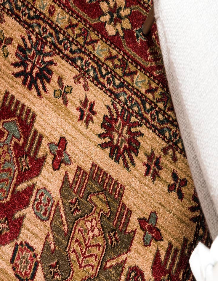 Detail image of 2' x 6' Sara Runner Rug