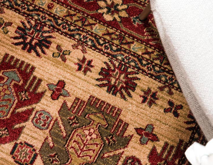 Detail image of 2' x 6' Sara Runner Rug