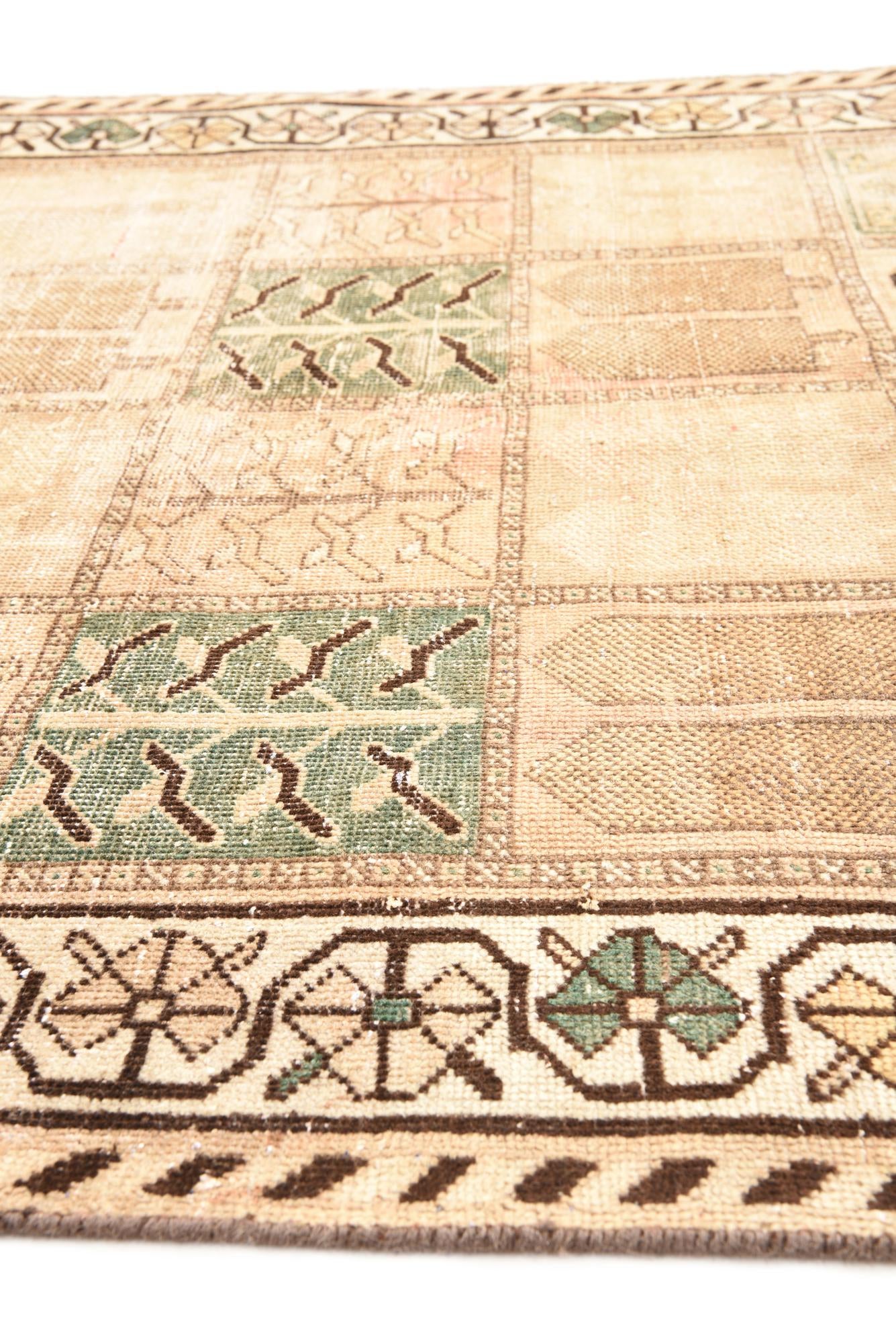 4' 7 x 9' 5 Hand Knotted Ultra Vintage Persian Wool Runner Rug