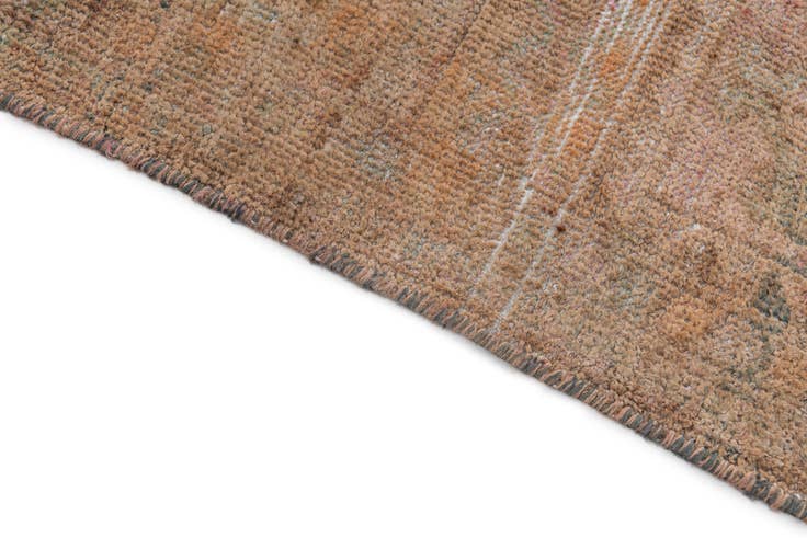 Detail image of 5' x 9' 10 Hand Knotted Ultra Vintage Persian Wool Runner Rug