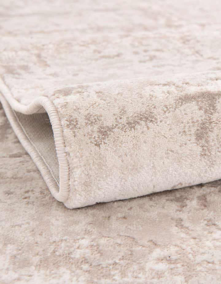 2' 7 x 14' Uptown Lexington Avenue Runner Rug
