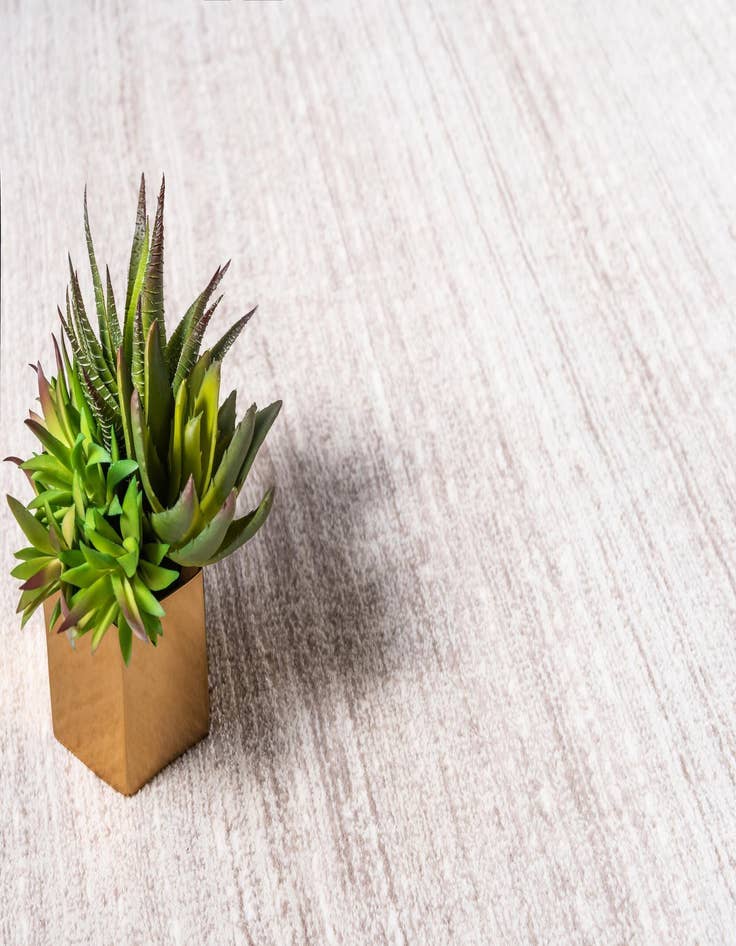 Detail image of 2' 2 x 6' Uptown Yorkville Runner Rug