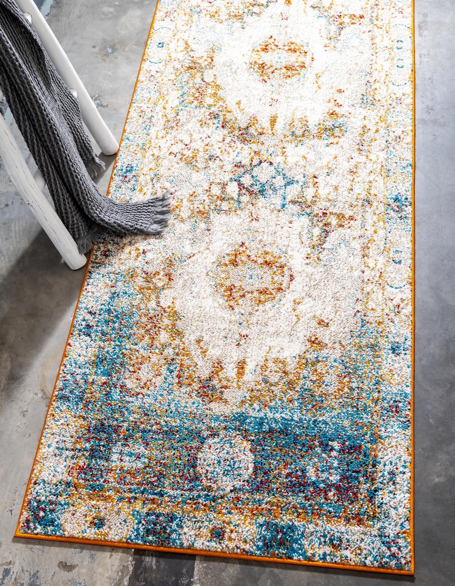 2' 7 x 10' Veneto Runner Rug