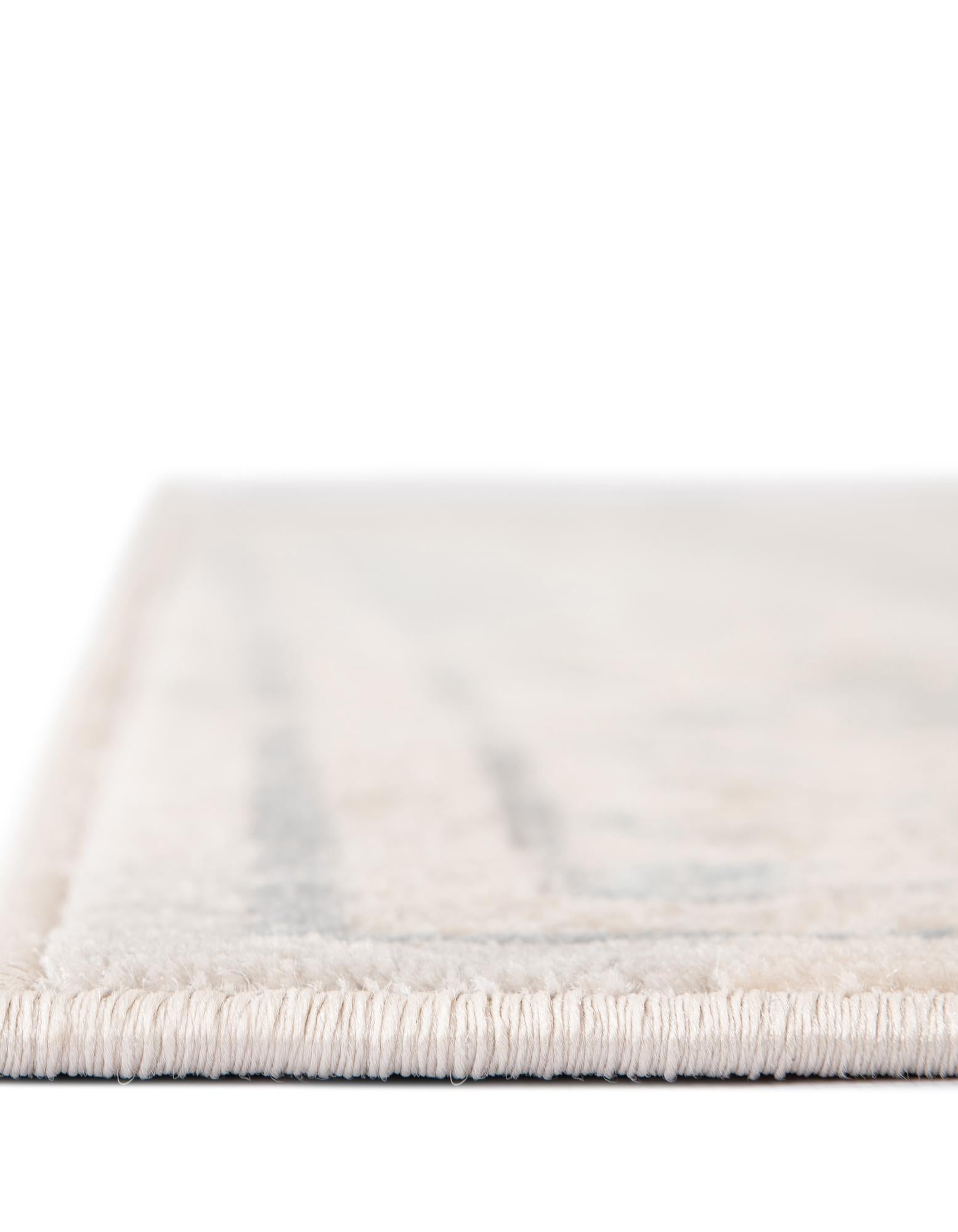 2' 7 x 10' Victoria Runner Rug