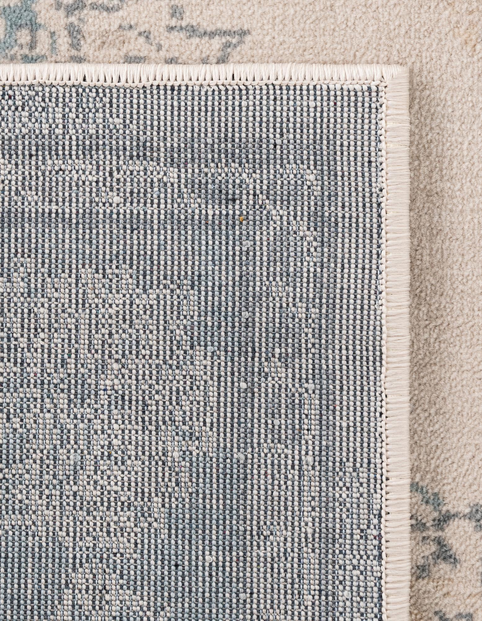 2' 7 x 10' Victoria Runner Rug
