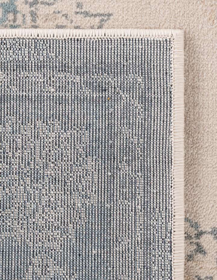 2' 7 x 6' Victoria Runner Rug