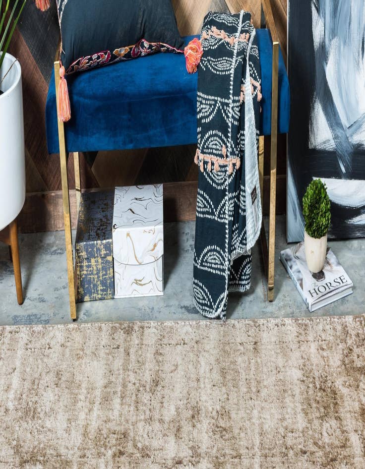 Detail image of 3' x 13' Villa Runner Rug