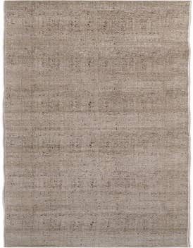 Detail image of 2' 7 x 19' 8 Villa Runner Rug