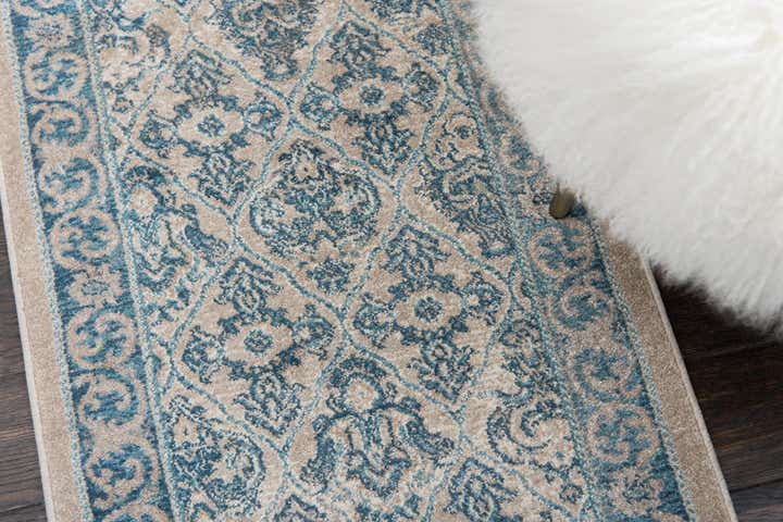 2' x 6' Viola Runner Rug