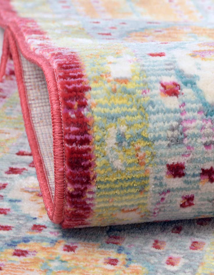 Detail image of 8' x 8' Alexis Square Rug