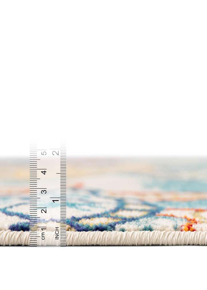 4' 1 x 4' 1 Washable Amalfi Square Rug