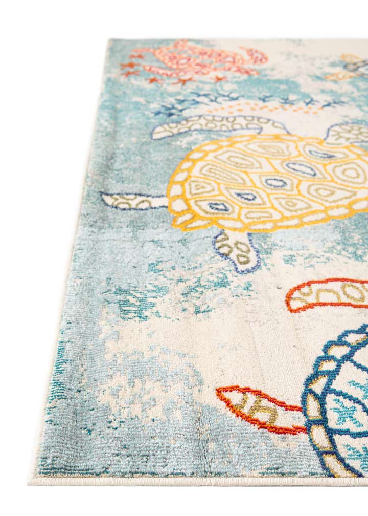 4' 1 x 4' 1 Washable Amalfi Square Rug